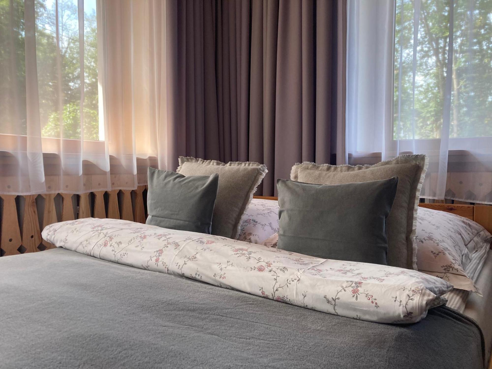 Marina Zakopane Bed & Breakfast Bilik gambar