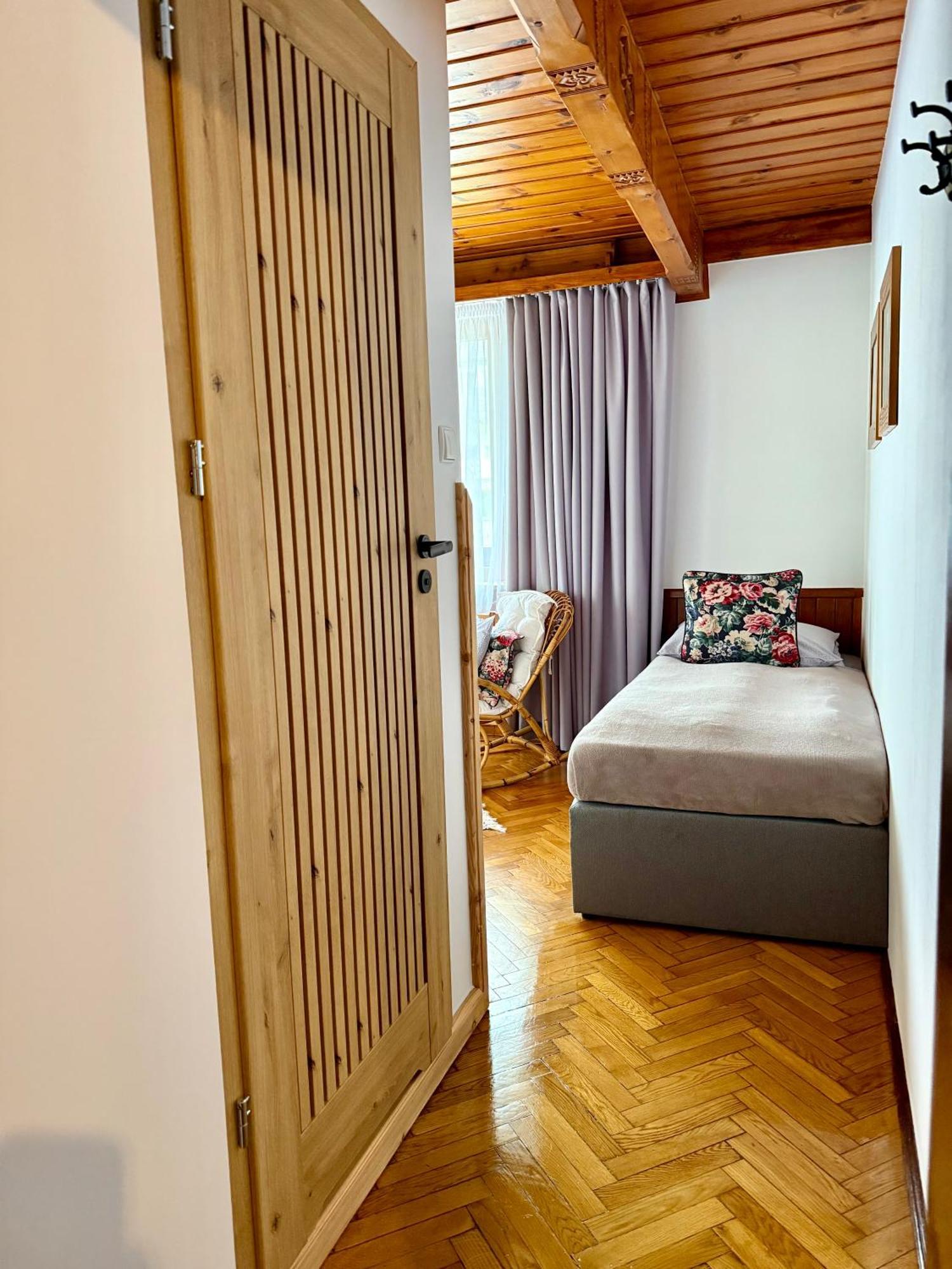 Marina Zakopane Bed & Breakfast Bilik gambar